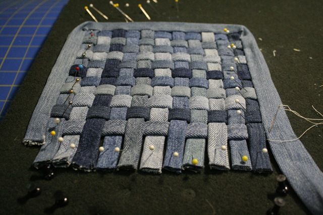 Пэчворк из джинсы для начинающих: покрывала, подушки и сумки из джинсовой ткани в технике лоскутного шитья