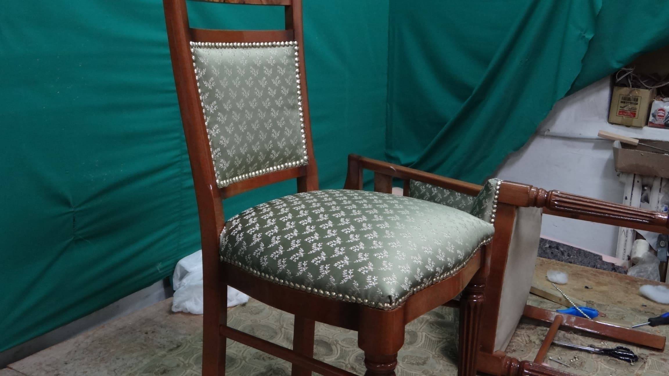 Перетяжка стульев: для чего она нужна и какую ткань лучше выбрать